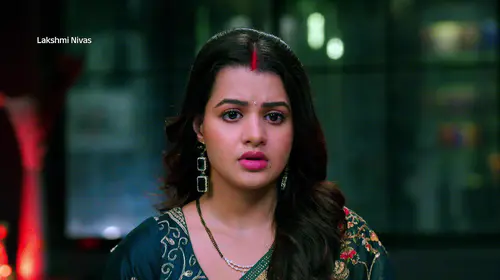 Raj Attacks Meenakshi - Lakshmi Nivas - Promo Hindi Family Trailer Thumbnail