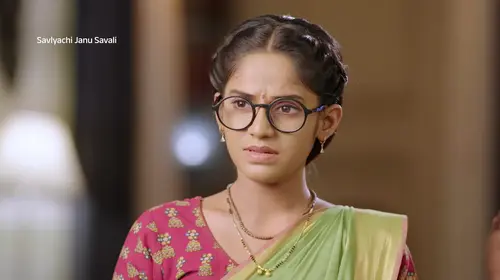 Bhairavi Moves into the Mehendales’ Home - Savalyachi Janu Savali - Promo Marathi Drama Trailer Thumbnail