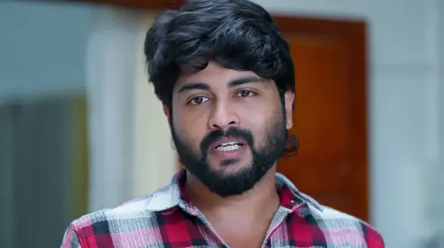 Maaran Reveals a Truth - Veera Tamil Drama Shorts Thumbnail