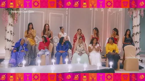 The Bamuliya Women's Ramp Walk - Chhoriyan Chali Gaon - Promo Hindi Mild Language Trailer Thumbnail