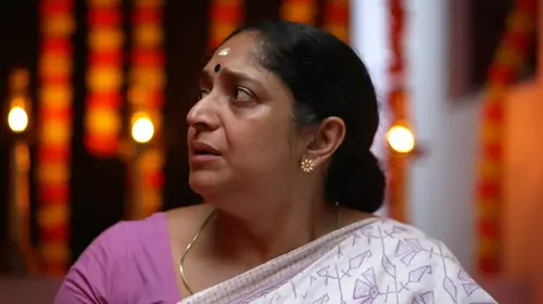The Astrologer’s Words Shock Shalini - Kudumbashree Sharada - Promo Malayalam Drama Trailer Thumbnail