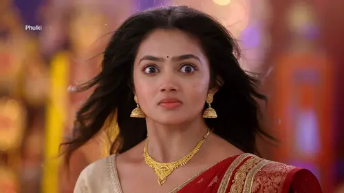 Phulki Slays Rudra during Debipaksha - Phulki - Promo Bengali Drama Trailer Thumbnail