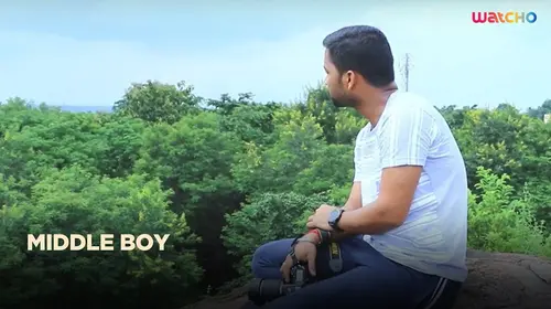 Middle Boy Hindi Biography Shorts Thumbnail