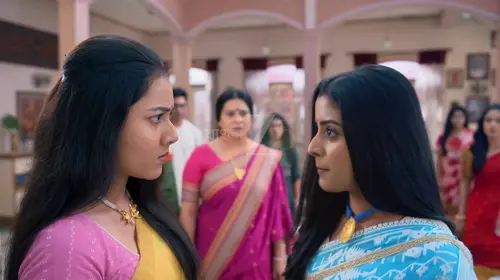 A Shocking Turn of Events for Parul - Parineeta - Promo Bengali Romance Trailer Thumbnail
