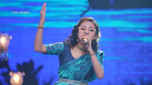 The Contestants' Emotional Reunion with Their Parents - Sonar Jalsaghar - Promo Musical Trailer Thumbnail