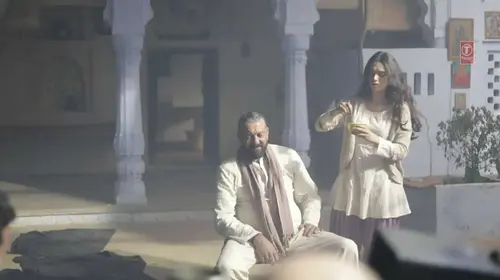 Father Daughter Moments Hindi Bollywood Trailer Thumbnail