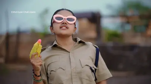 Girls’ Filmy Flair Lights Up Bamuliya Talkies - Chhoriyan Chali Gaon - Promo Hindi Mild Language Trailer Thumbnail