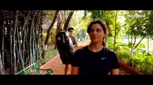 Ghoomer | Ani and Jeet's Love Story | Promo Hindi Sports Trailer Thumbnail