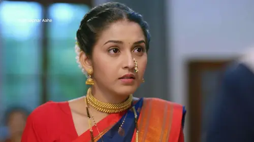 Atharva Refuses to Give the Vermilion Box to Meera - Tula Japnar Aahe - Promo Marathi Drama Trailer Thumbnail