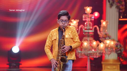 Twinkle's 'Piya Tu' Enlivens the Stage - Sonar Jalsaghar - Promo Musical Trailer Thumbnail