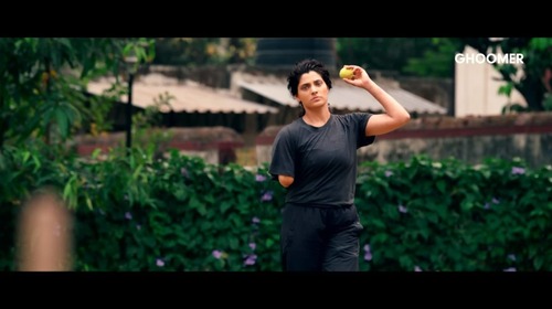 Ghoomer | Dadi, Ani's Constant Support | Promo Hindi Sports Trailer Thumbnail