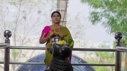 Sudha Crosses Paths with Ganga - Jayam - Promo Telugu Drama Trailer Thumbnail