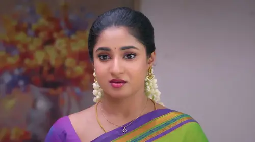 Karna's Plight Upsets Dheenadayalan - Chinnan Siru Kiliye Tamil Drama Shorts Thumbnail