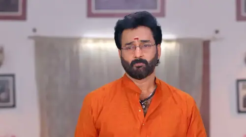 Sivaraman Humiliates Bhuvaneshwari - Sandhya Raagam Tamil Drama Shorts Thumbnail