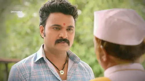 Jamkar Joins the Police Officers' Meeting in a Lungi - Devmanus Madhla Adhyay - Promo Marathi Drama Trailer Thumbnail