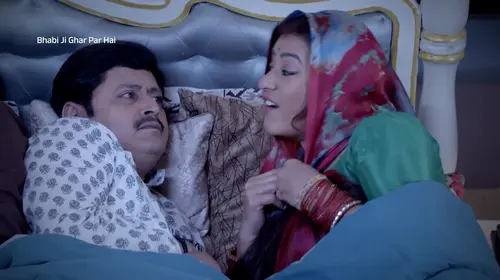 Vibhuti and Tiwari Are Glued Together - Bhabiji Ghar Par Hai 2.0 - Promo Hindi Comedy Trailer Thumbnail