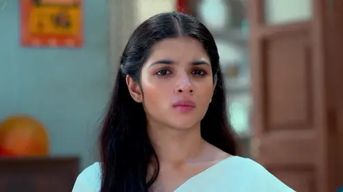 Kamala Asks the Police to Leave - Kone Dekhaa Alo Bengali Drama Shorts Thumbnail