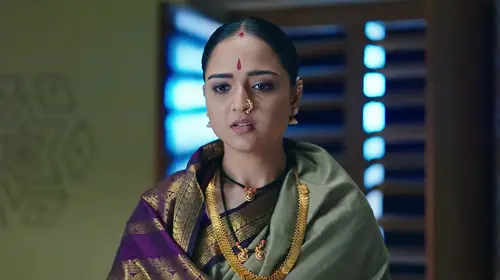 Venkatanatha's Family Prays to Lord Hanuman - Sri Raghavendra Mahathme - Promo Kannada Mythology Trailer Thumbnail