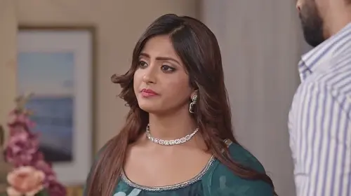 Aryaman's Attempt to Pacify Janvi | Main Hoon Saath Tere Hindi Drama Shorts Thumbnail